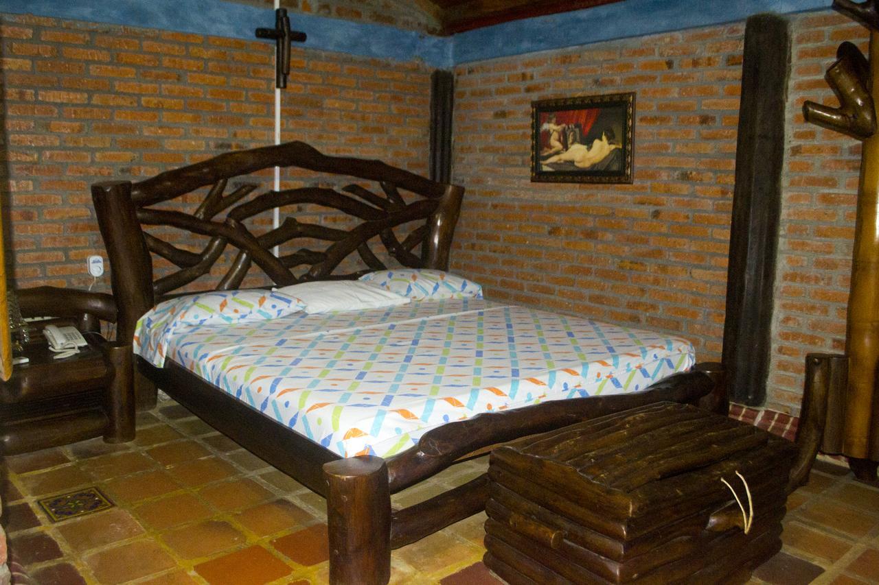 Hotel Hacienda Casa Blanca La Union  Exterior photo
